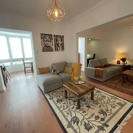 Mhouse Lease 3br Sea & Center Apartamento Cascaes